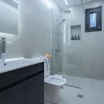 Lalo Retreat 4*