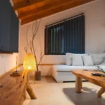Lalo Retreat 4* Órma