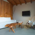 Lalo Retreat Aparthotel