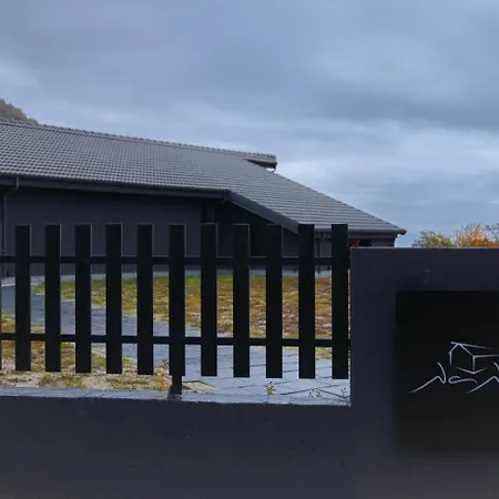 아파트호텔 Lalo Retreat Órma