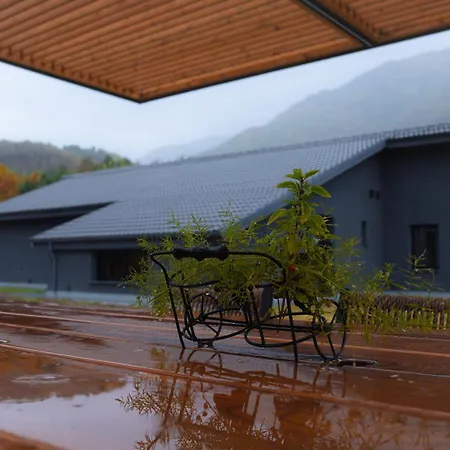 Lalo Retreat 아파트호텔 Órma