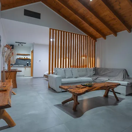 Lalo Retreat 公寓式酒店 3*