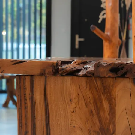 Lalo Retreat 3* Órma