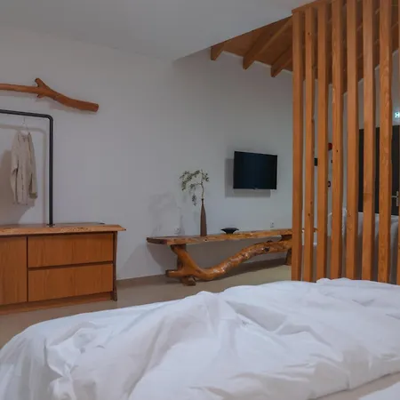 아파트호텔 Lalo Retreat Órma