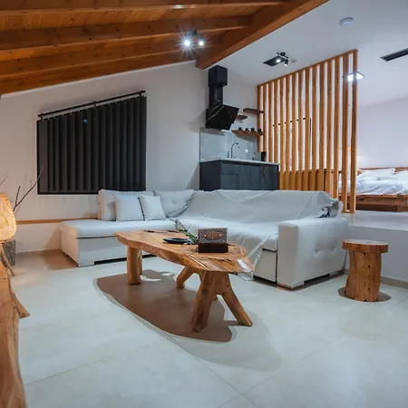 公寓式酒店 Lalo Retreat 3*