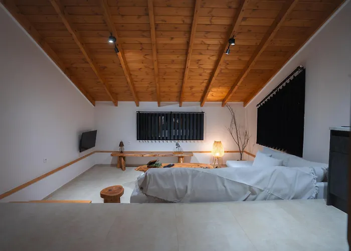 Lalo Retreat