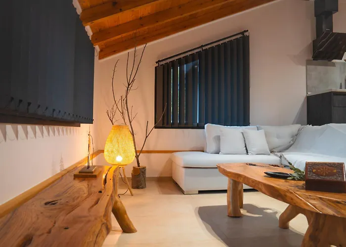 Lalo Retreat 3* Όρμα